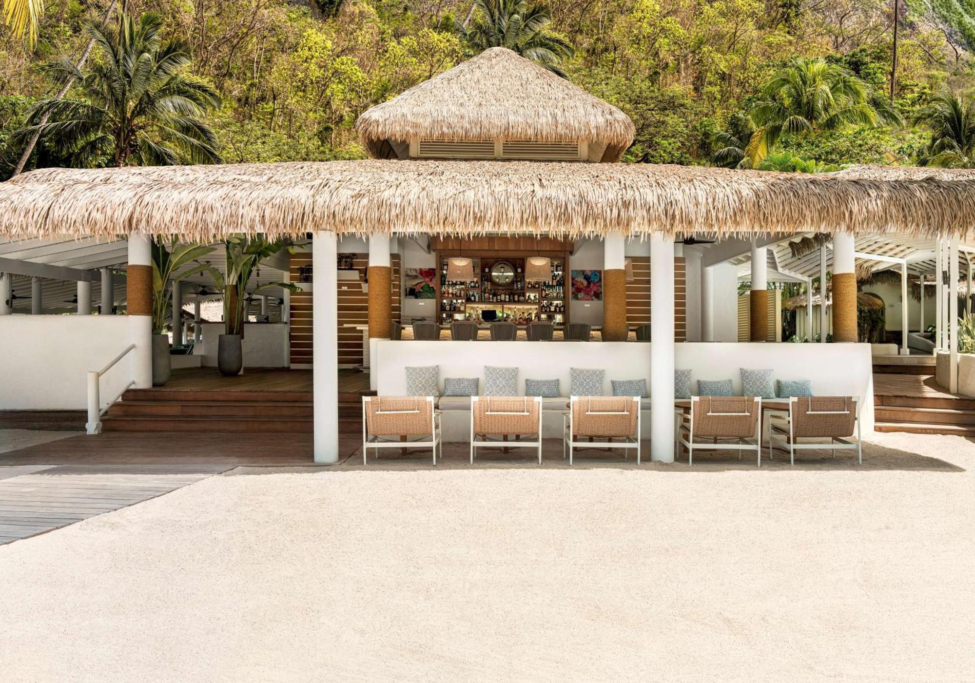 Sugar Beach, A Viceroy Resort Soufriere Exterior photo