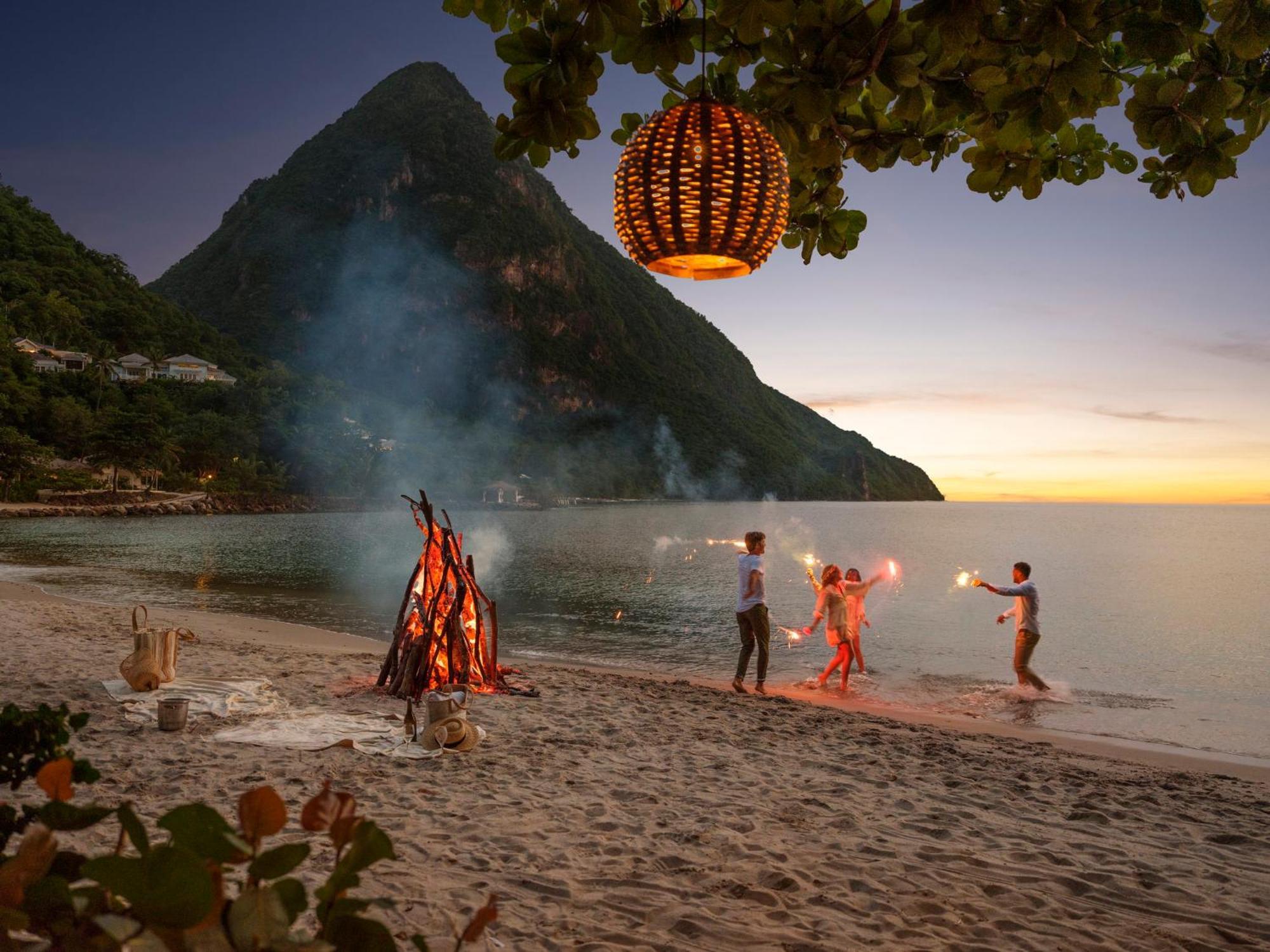 Sugar Beach, A Viceroy Resort Soufriere Exterior photo